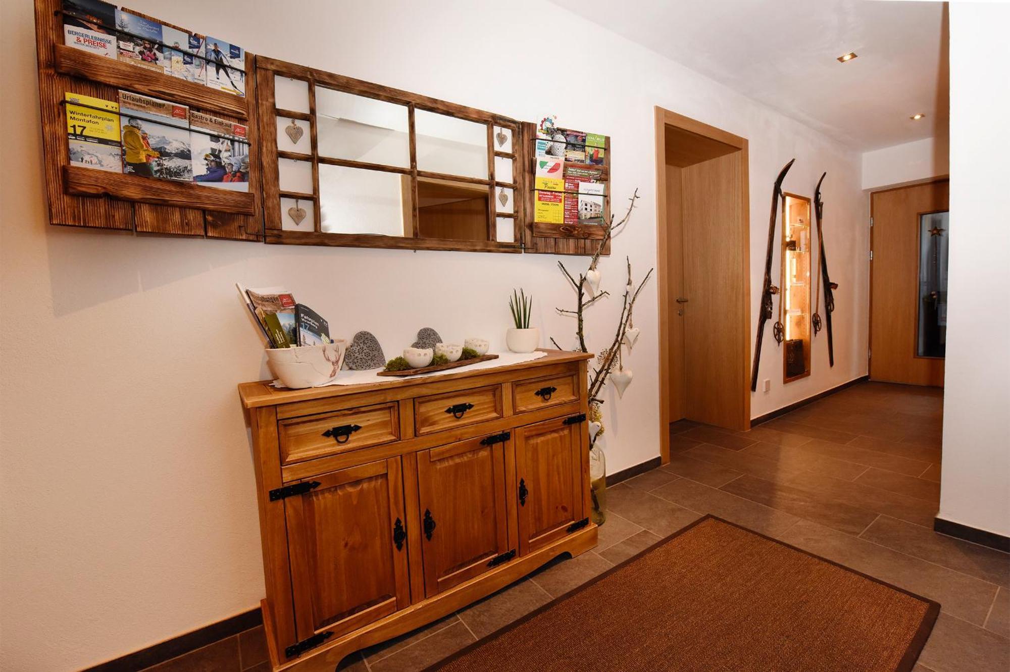 Apartment Marent Garten Chalet Vandans Exterior foto